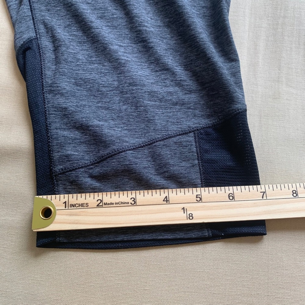 Under Armour HeatGear Womens L Loose Fit Capri Jogger Pants Gray Blk Workout Gym - Picture 13 of 13